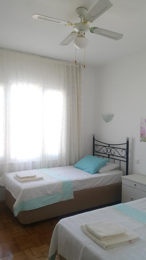 Ayvalik Pansiyon Bagian luar foto